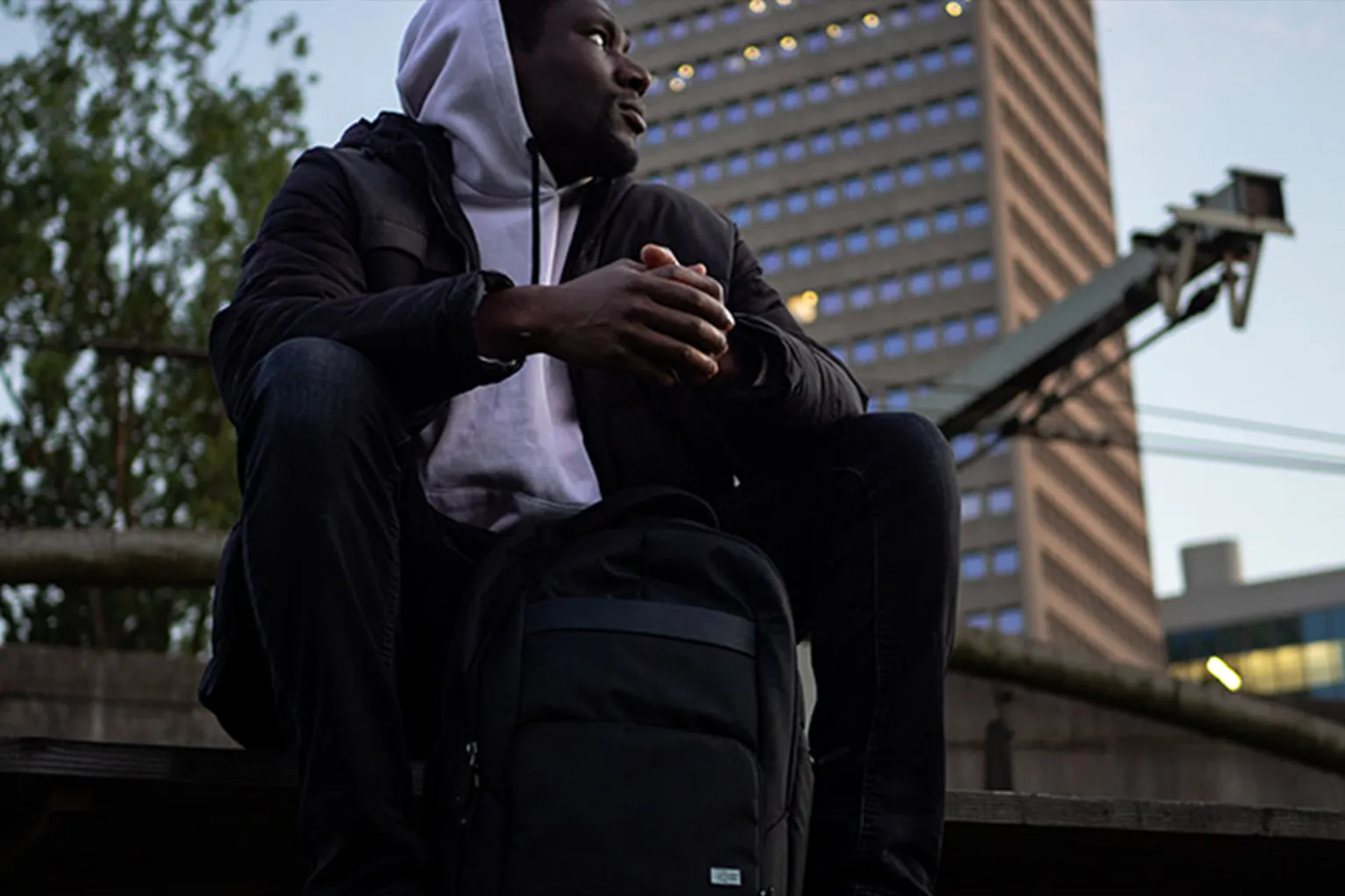 Profilartikler og Skilt